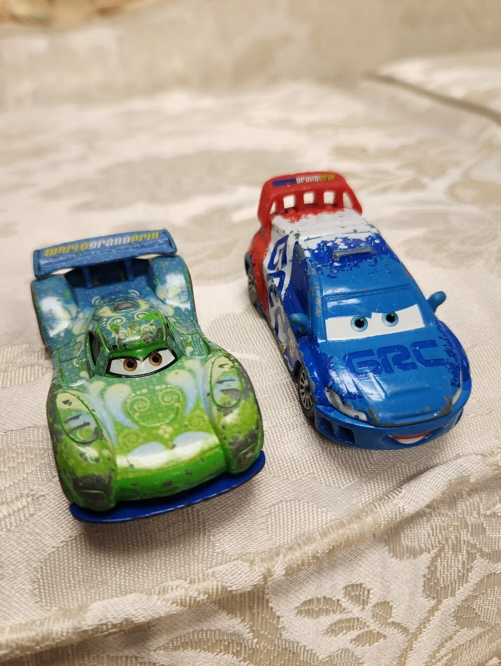 Disney Pixar Cars Diecast Lot Of 8 Toy Cars